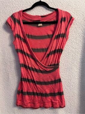 Deb Y2K Vintage Mallcore Coral and Gray Striped Wrap-Front Cap-Sleeve
